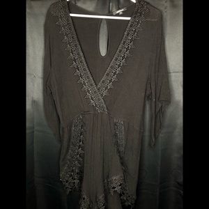 Black laced jumper plus size